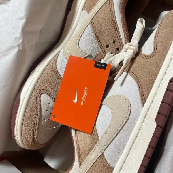 [BUNJANG] Nike Dunk PRM Medium Curry Sneakers (265) / 새상품)265)나이키 덩크 prm 미디움커리