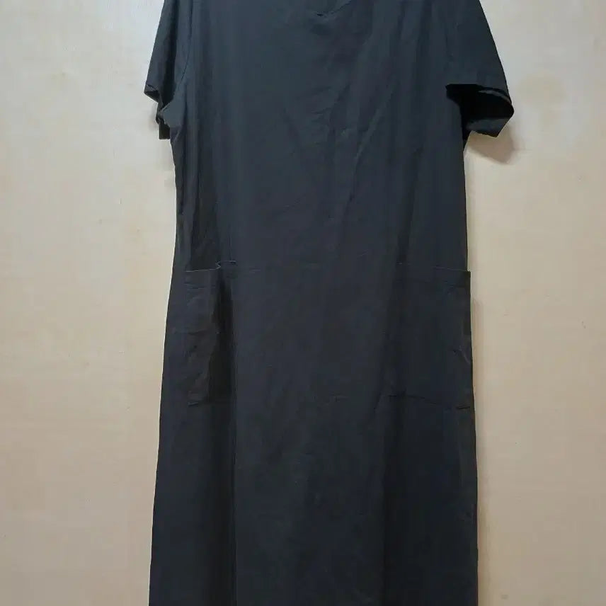 [BUNJANG] Black V-Neck Short-Sleeve Long Dress / 검정색 브이넥 반팔 원피스
