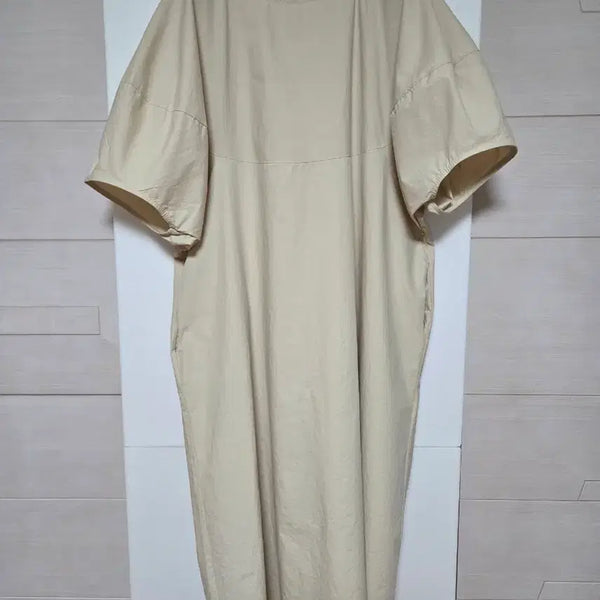 [BUNJANG] Le Gormand Beige Dress / 르꼬르망 베이지 원피스 (새상품)