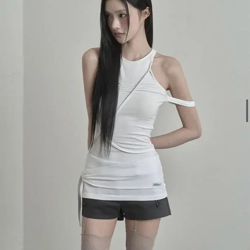 [BUNJANG] Inegi Contour Cross Strap Top (White) / 이네기 Contour Cross Strap Top (white)