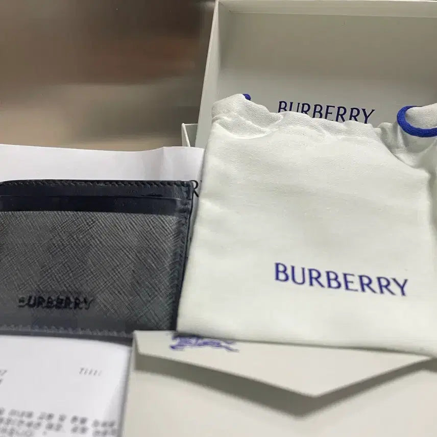 [BUNJANG] Burberry Card Holder / 버버리 카드지갑