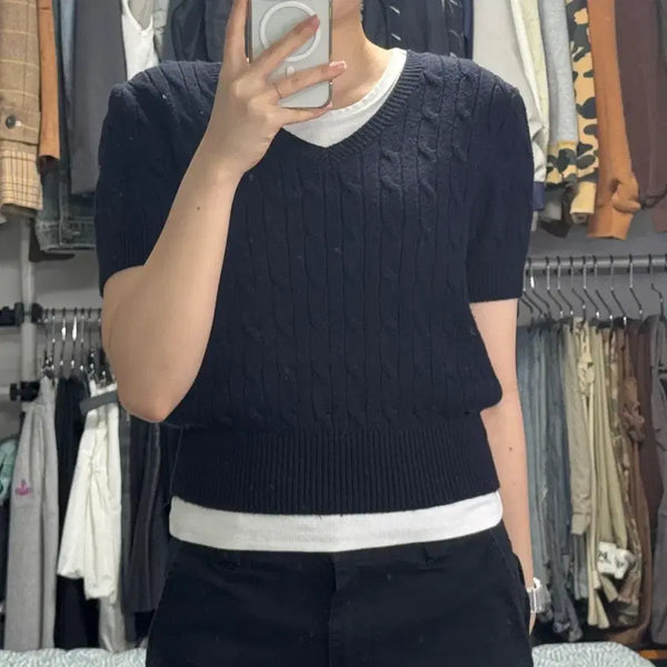[BUNJANG] SIE Navy Cable Knit Short Sleeve V-Neck Sweater / SIE 시에 네이비 꽈배기 반팔 니트