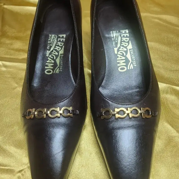 [BUNJANG] Ferragamo Women's Brown Gold Horsebit Leather Loafers / 정품:페라가모 구두 여성 갈색 금장 로퍼