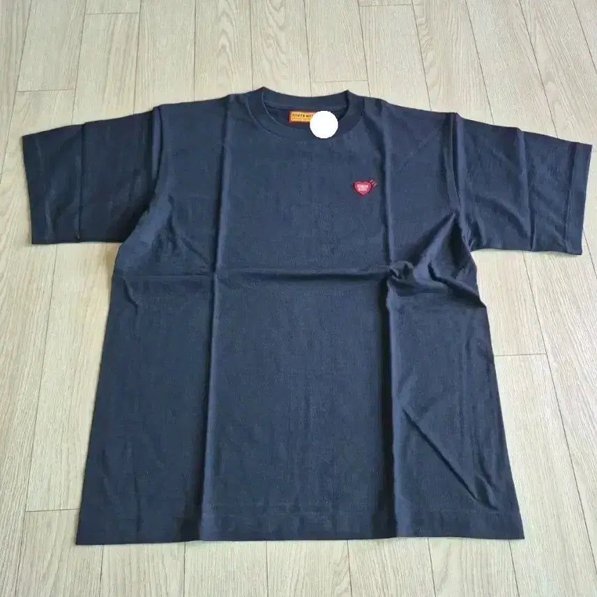 [BUNJANG] Human Made Navy / Black Heart Logo Short Sleeve T-Shirt / 새제품)휴먼메이드 네이비 / 블랙 하트 로고 반팔티