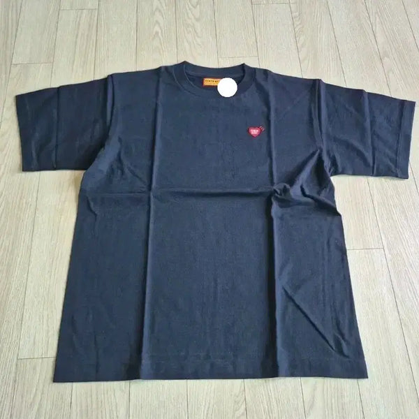 [BUNJANG] Human Made Navy / Black Heart Logo Short Sleeve T-Shirt / 새제품)휴먼메이드 네이비 / 블랙 하트 로고 반팔티