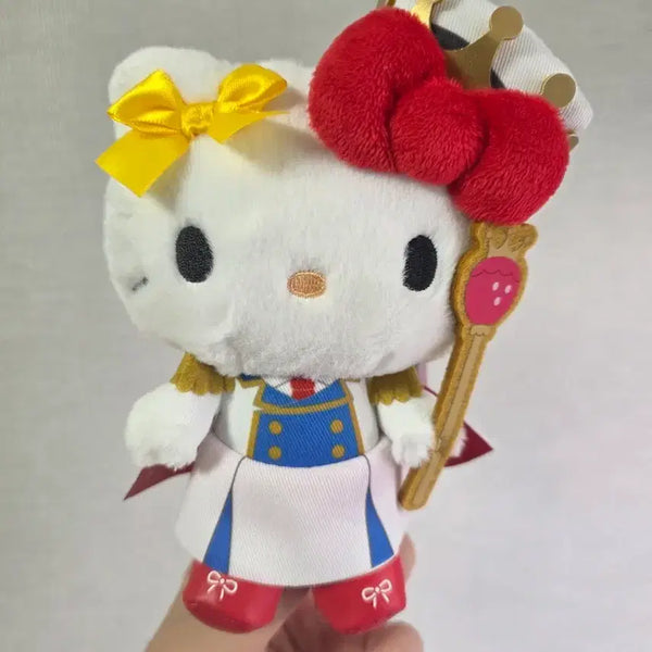 [BUNJANG] Sanrio Hello Kitty Fragaria Mascot / 산리오 키티 프라가리아 마스코트