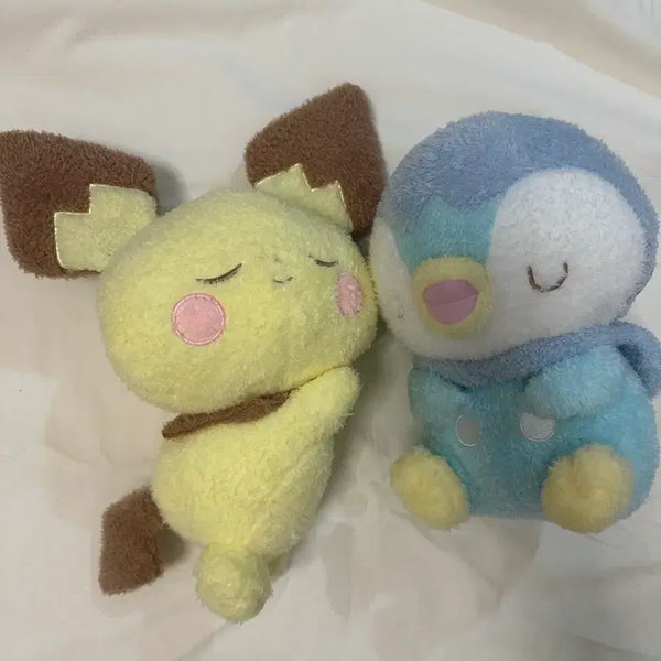 [BUNJANG] Sleeping Pichu Medium Plush Set / 잠자는 팽도리 피츄 중형 인형 세트