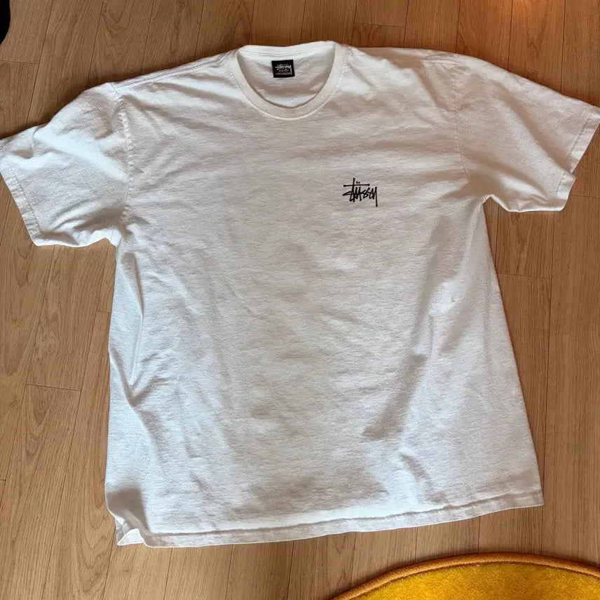 [BUNJANG] Stussy Basic T-Shirt White 2023 / 스투시 베이직 티셔츠 화이트 2023