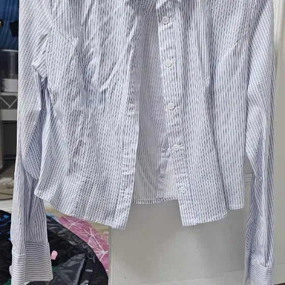 [BUNJANG] MeiMei Stripe Shirt / 메이메이 스트라이프 셔츠