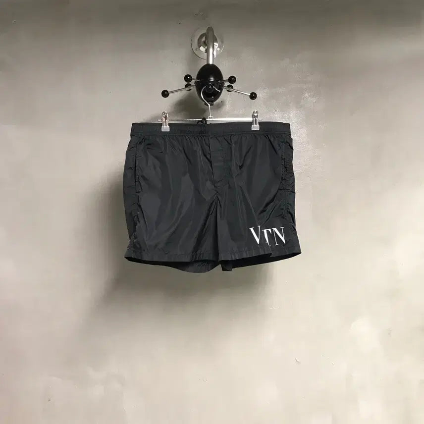 [BUNJANG] Valentino Black Swim Pants 52 / 발렌티노 블랙 스윔 팬츠 52
