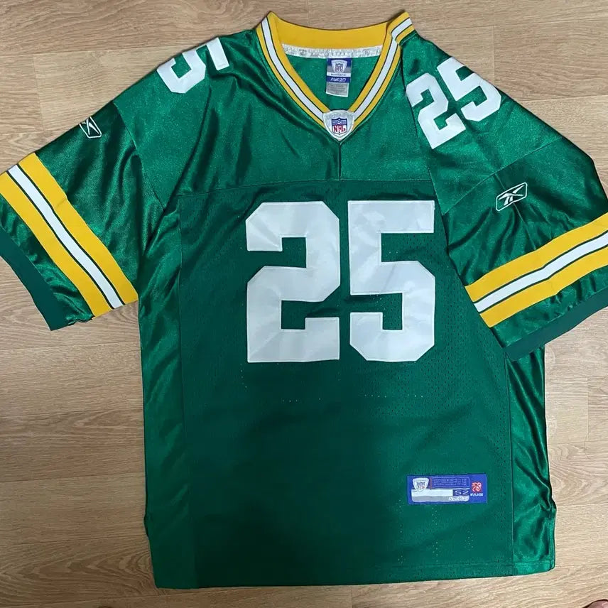[BUNJANG] RBK NFL Green Short Sleeve Jersey Size 52 / NFL RBK 초록 유니폼 반팔