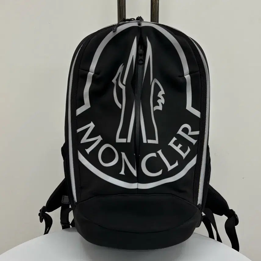 [BUNJANG] Moncler Big Logo Backpack / [OS]몽클레어 빅로고 백팩