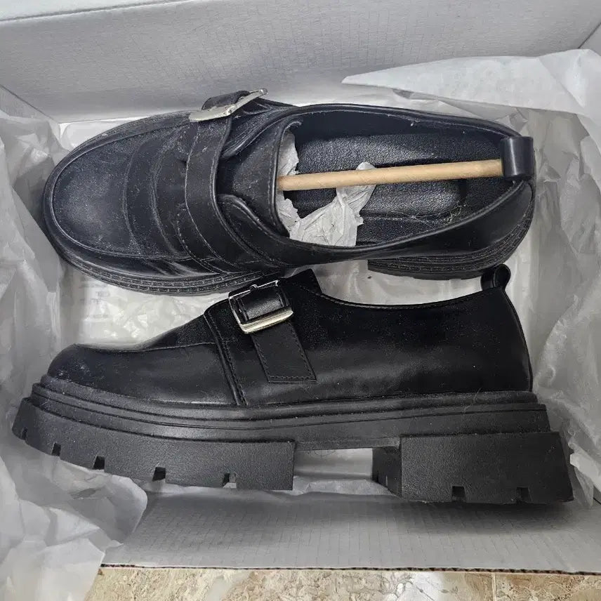 [BUNJANG] Shu-Paen Buckle Loafers / 슈펜 버클 로퍼 245