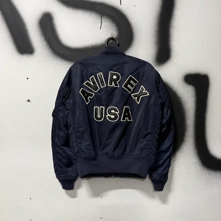 [BUNJANG] Avirex 1975 Reissue USA Big Patch Reversible MA-1 Flight Bomber Jacket / 아비렉스 1975 복각 USA 레더 빅 패치 리버시블 Ma-1 플라이트 봄버 자켓
