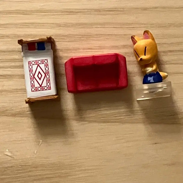 [BUNJANG] Animal Crossing Figures (Reese, Furniture Set) / 동물의숲 피규어(여욱,가구)