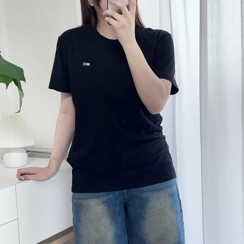 [BUNJANG] Tommy Hilfiger Black Short Sleeve T-Shirt (M) / 타미 블랙 반팔티 [ M ]