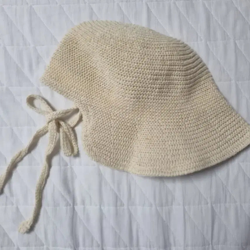 [BUNJANG] Ivory Knit Bucket Hat / 여름 벙거지모자 챙모자 버킷햇 뜨개모자 아이보리 니트모자