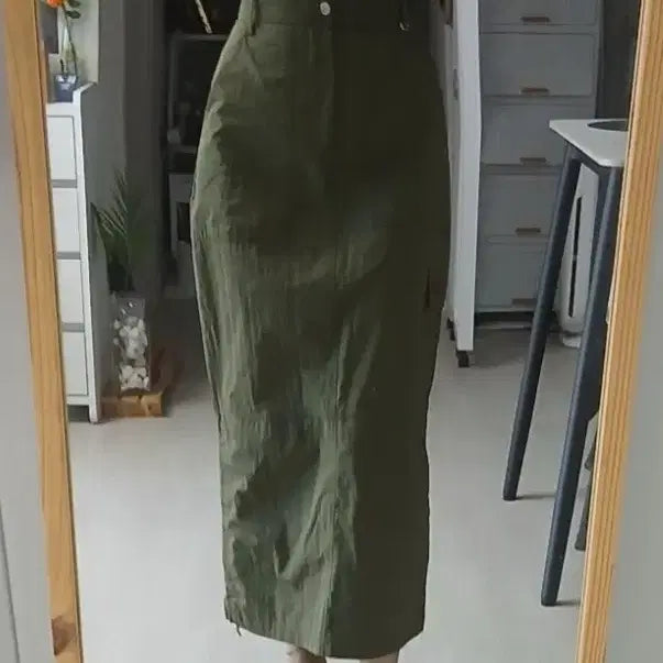 [BUNJANG] Khaki Cargo Long Skirt / 바스락 카고스커트