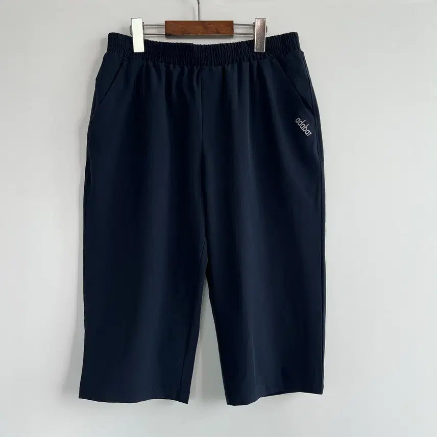[BUNJANG] Adabat 5-Part Training Banding Pants Navy / Adabat 아다바트 네이비 5부 트레이닝 밴딩 팬츠 100