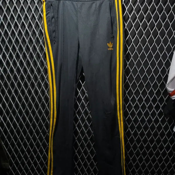 [BUNJANG] Adidas Europa Track Pants Size 95 / 아디다스 유로파 팬츠 95