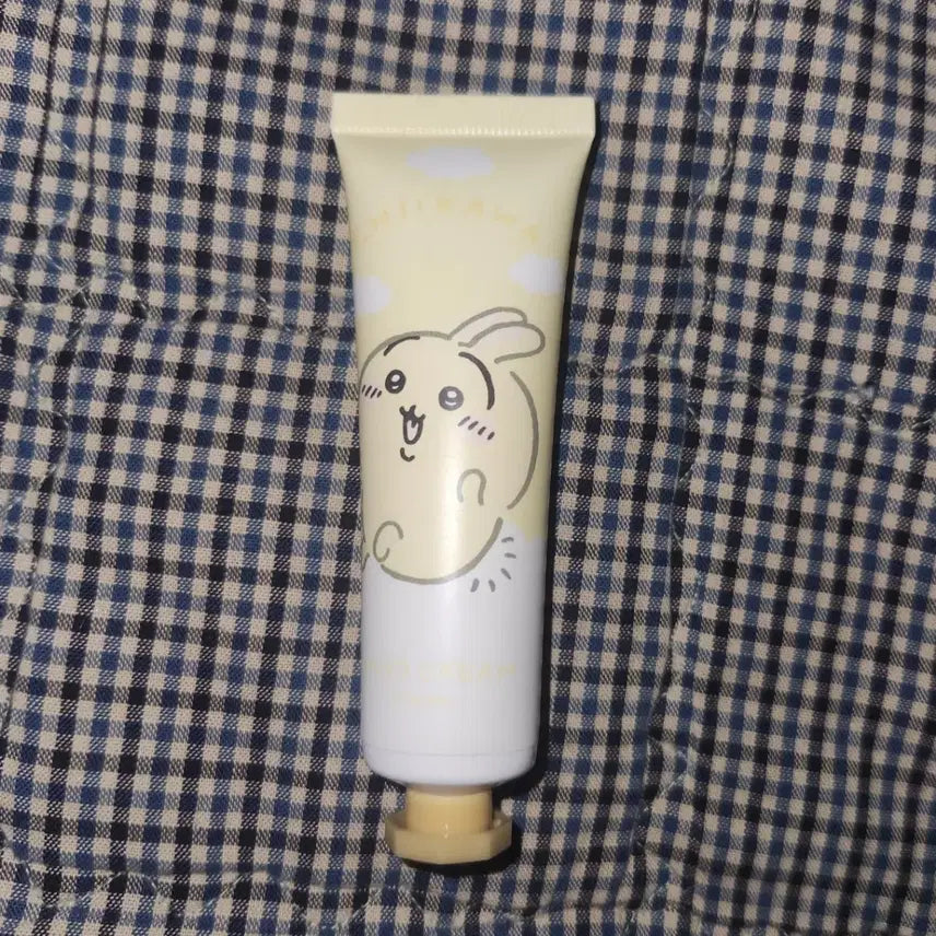 [BUNJANG] Chiikawa Usagi Hand Cream / GS반택) 치이카와 핸드크림2 우사기 팝니다.