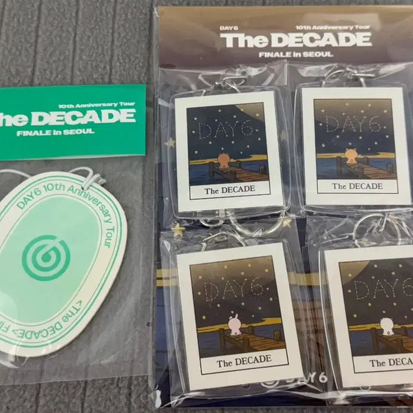 [BUNJANG] Day6 Encore Finale Concert My Day Fanclub Gift Confetti Keychain / 데이식스 day6 앙콘 피날레 콘서트 팬클럽 마이데이 기프트 컨페티키링