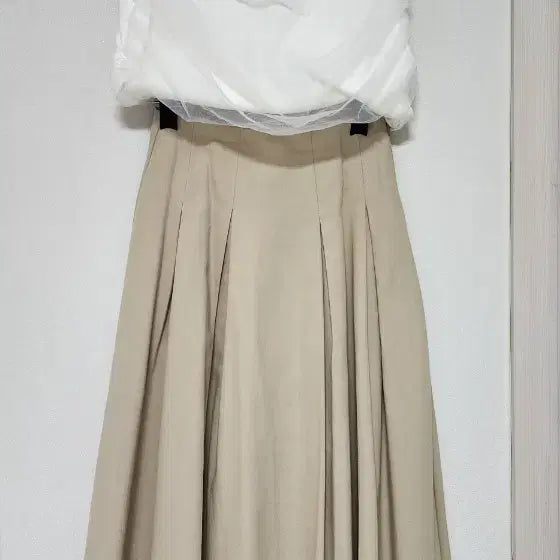 [BUNJANG] LOEIL Cotton Flare Long Skirt / 로에일(LOEIL) 코튼 플레어 롱스커트 새상품