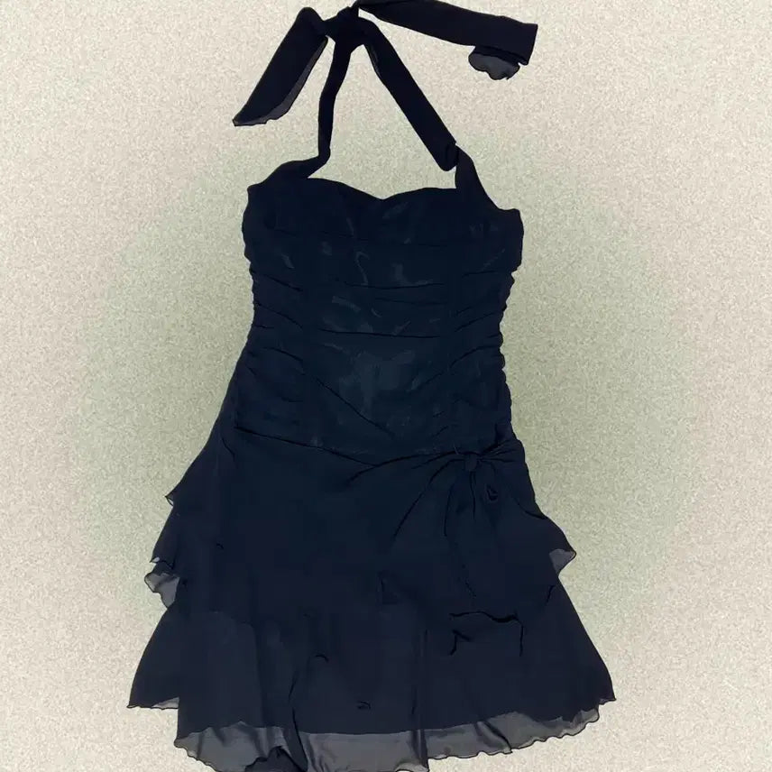 [BUNJANG] Restrose Halterneck Ribbon Dress Black Goth Gothgoth Punk / 레스트로즈 원피스 드레스 홀터넥 리본 블랙 고스 고스로리 일브 펑크