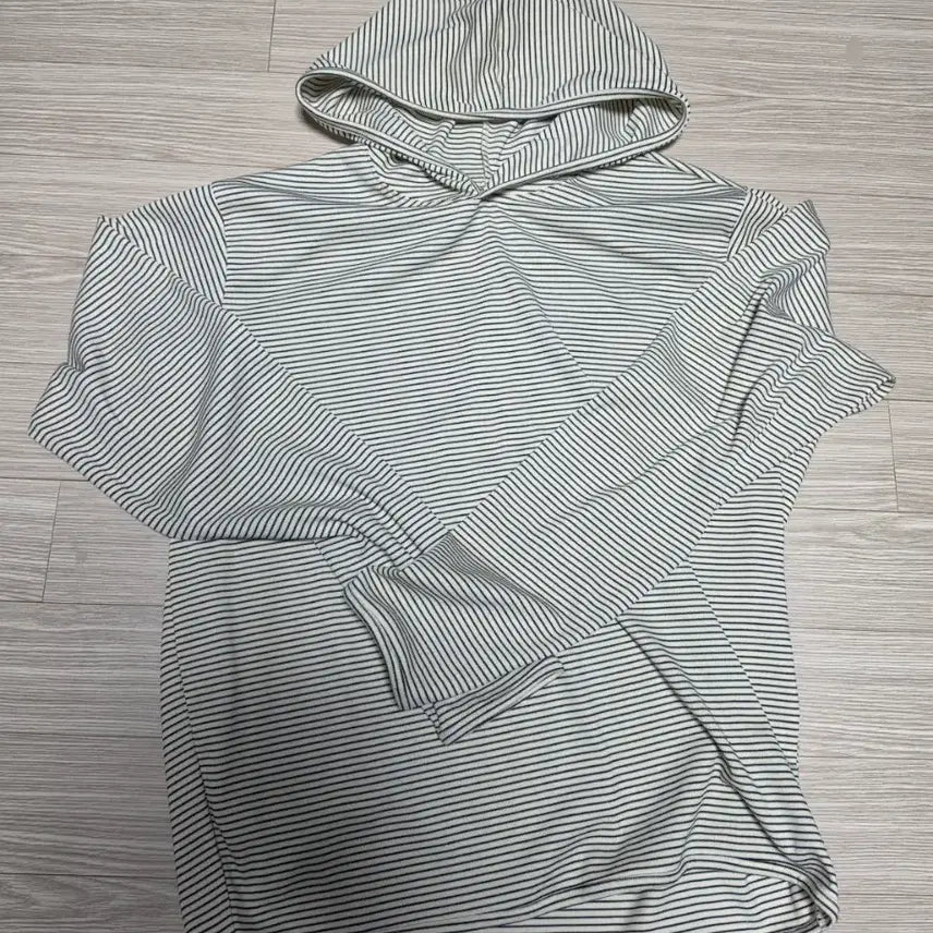 [BUNJANG] XL Brenson Stripe Fingerhole Hood Long Sleeve / XL 브렌슨 스트라이프 핑거홀 후드 롱슬리브
