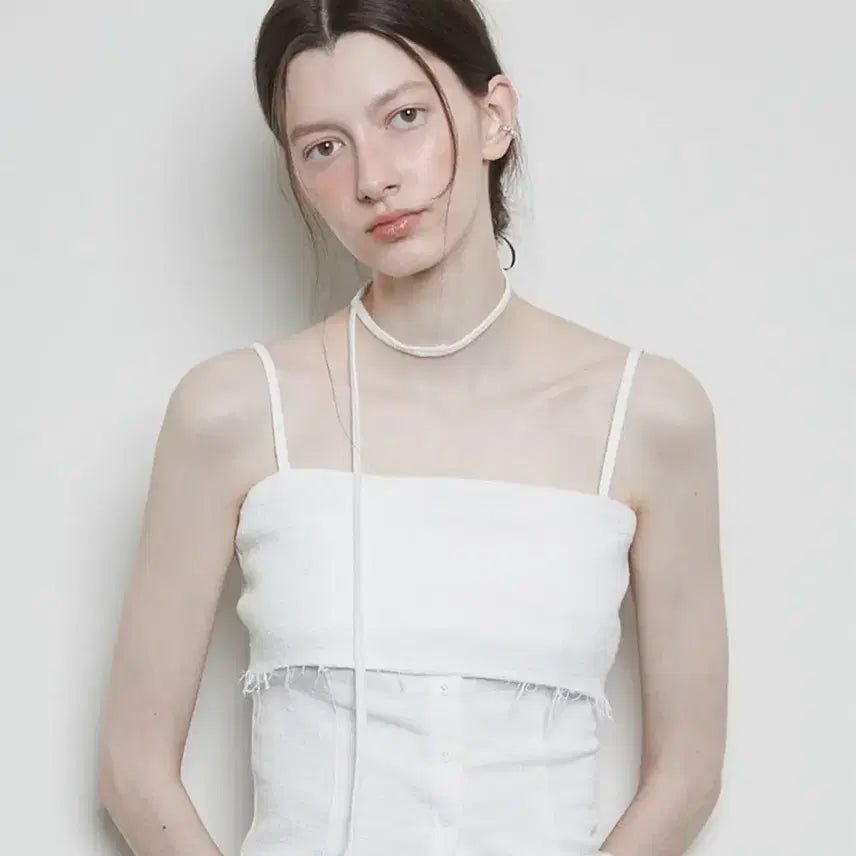 [BUNJANG] Latizen Sleeveless Top / 라티젠 슬리브리스