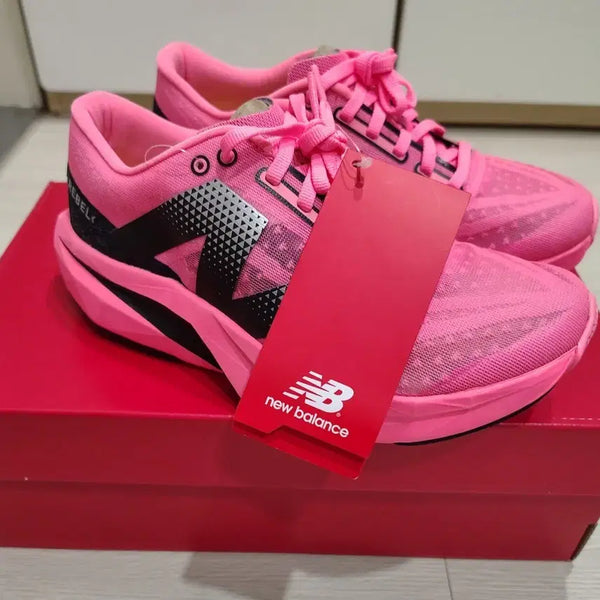 [BUNJANG] New Balance Rebel v4 D Women's Running Shoes 235mm / [새제품](W)뉴발란스 레벨v4 D 235mm
