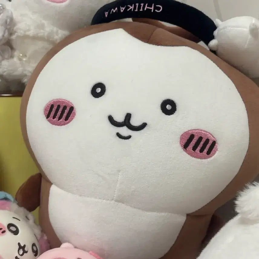 [BUNJANG] Chiikawa Park Beetles Large Plush / 치이카와파크 풍뎅이 대형 인형 빅누이