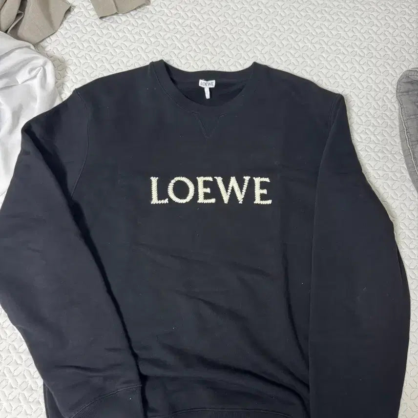 [BUNJANG] Loewe Embroidered Logo Sweatshirt Black XL / 로에베 LOEWE 자수로고 맨투맨