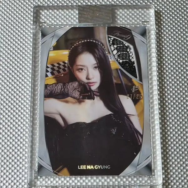 [BUNJANG] fromis_9 Lee Nagyung Teleca Relic Card (Limited Edition 25) / 프로미스나인 TELECA 테레카 이나경 렐릭카드 25한정