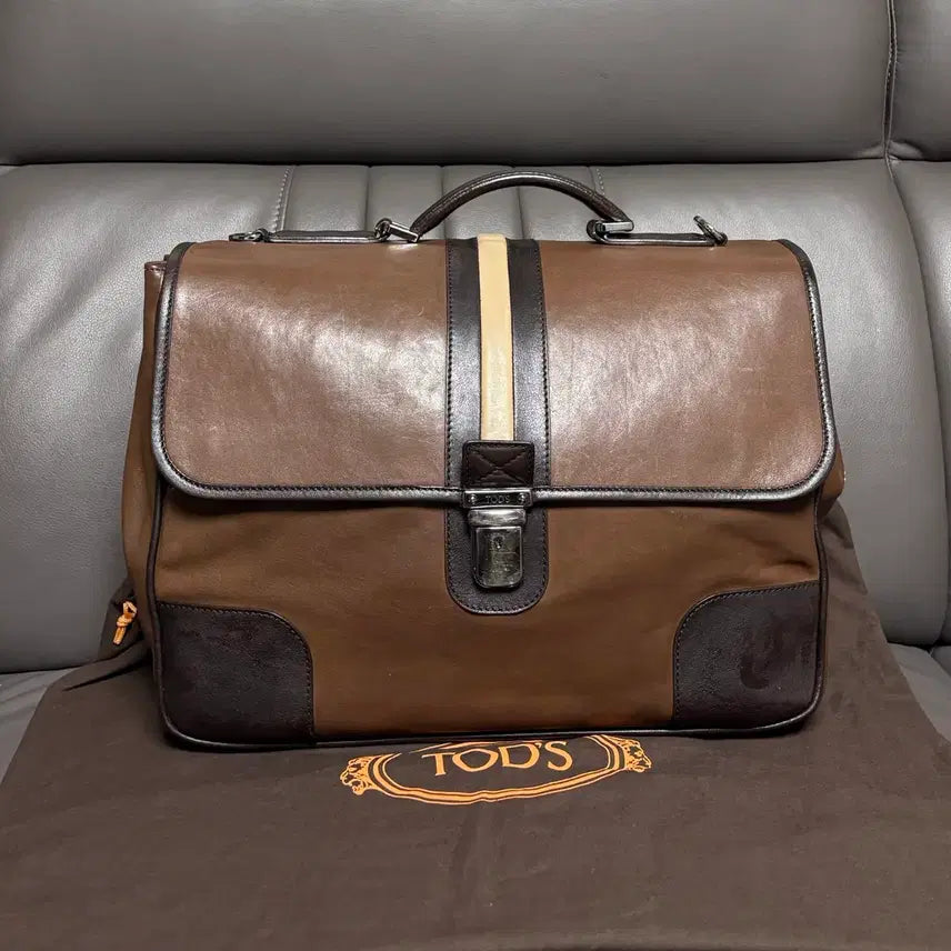 [BUNJANG] Tod's Calfskin Briefcase with Crossbody Bag Bonus / 토즈 서류가방.올드클래식(크로스백 덤