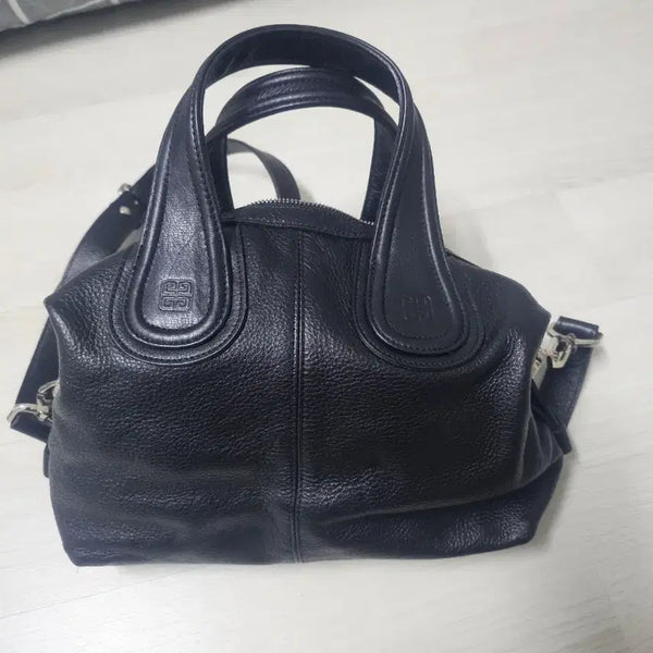 [BUNJANG] Givenchy Nightingale Medium Bag / 지방시 나이팅게일 미듐