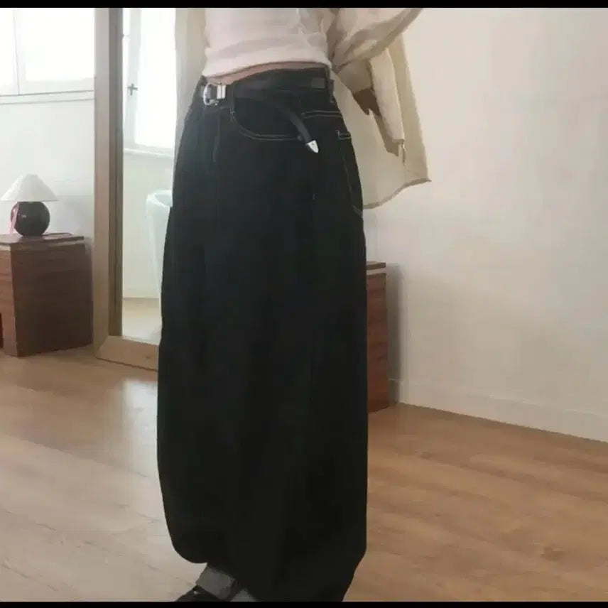 [BUNJANG] WonderWonder Non-Fade Wide Raw Denim Jeans - Black / 에이블리 원더원더 코즐 논페이드 와이드 생지데님 청바지 팬츠 벌룬핏 블랙