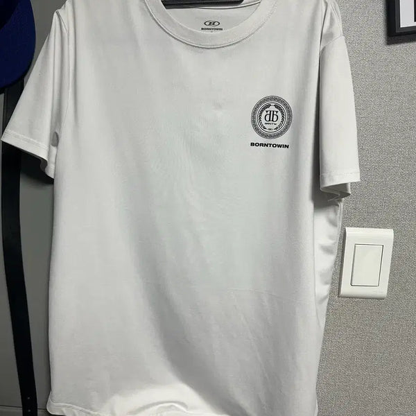 [BUNJANG] Born to Win Muscle Fit Short Sleeve T-Shirt Size 1 / 본투윈 머슬핏 반팔 1사이즈