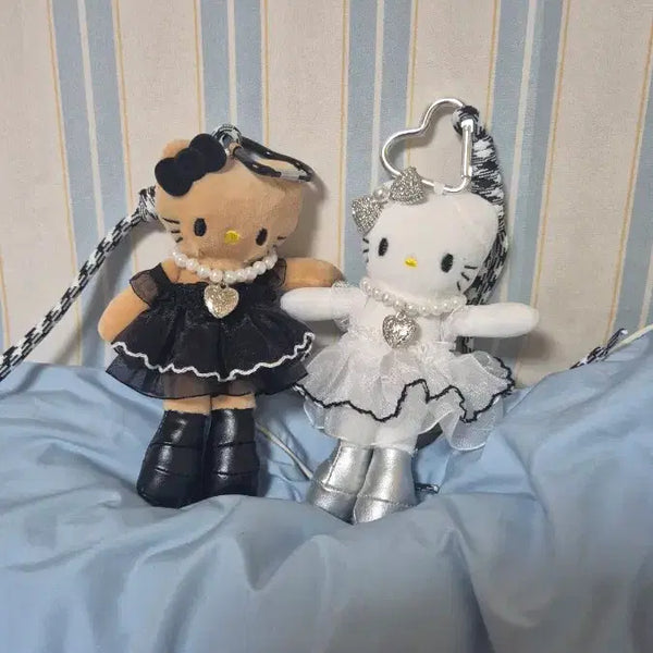 [BUNJANG] Lace Pearl Long Kitty Keyring Set / 레이스진주 롱키티 키링세트 새상품