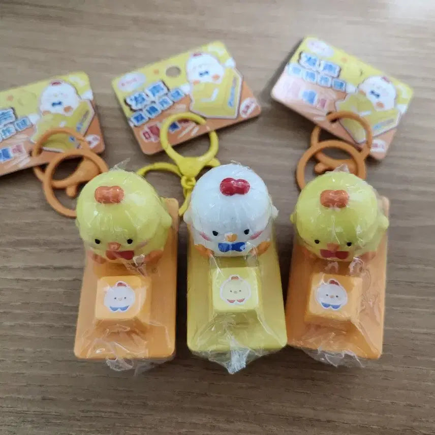 [BUNJANG] Baby Chick Keycap Clicker Keychain / (새제품) 병아리 키캡 클러커 키링