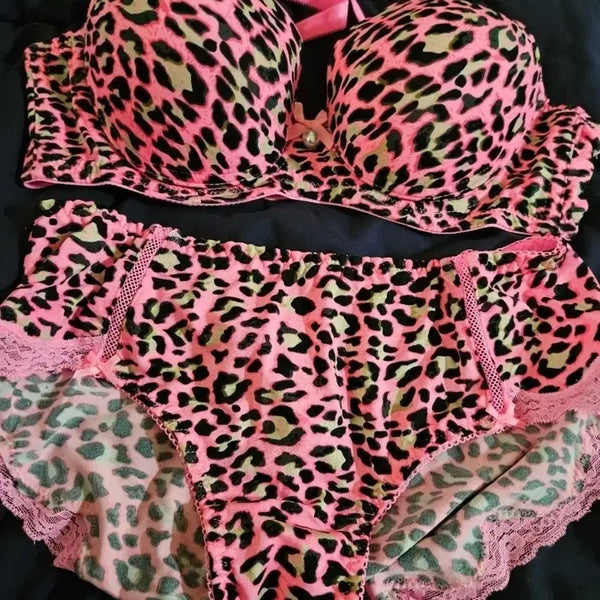 [BUNJANG] Hot Pink Bra and Panty Lingerie Set / 핫핑크 브라 팬티 여자속옷세트