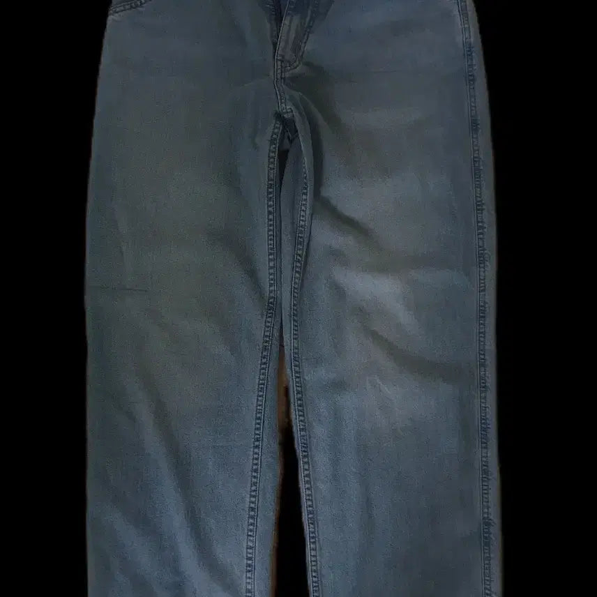 [BUNJANG] Uniqlo Semi-Wide Light Wash Jeans / [S급] 유니클로 연청 세미와이드 팬츠  31