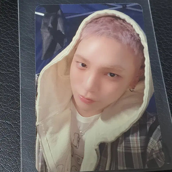 [BUNJANG] SHINEE Key Atmos Apple Music POB Photocard / 샤이니 키 애트모스 애플뮤직 특전 포카