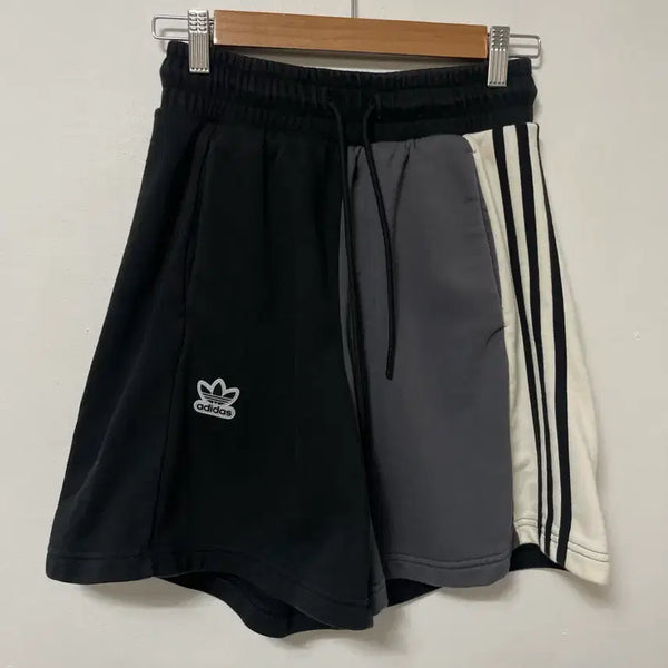 [BUNJANG] Adidas Originals Sweatband Bermuda Shorts / 55-66 아디다스 오리지널 스웻 밴딩 버뮤다팬츠 반바지 정품