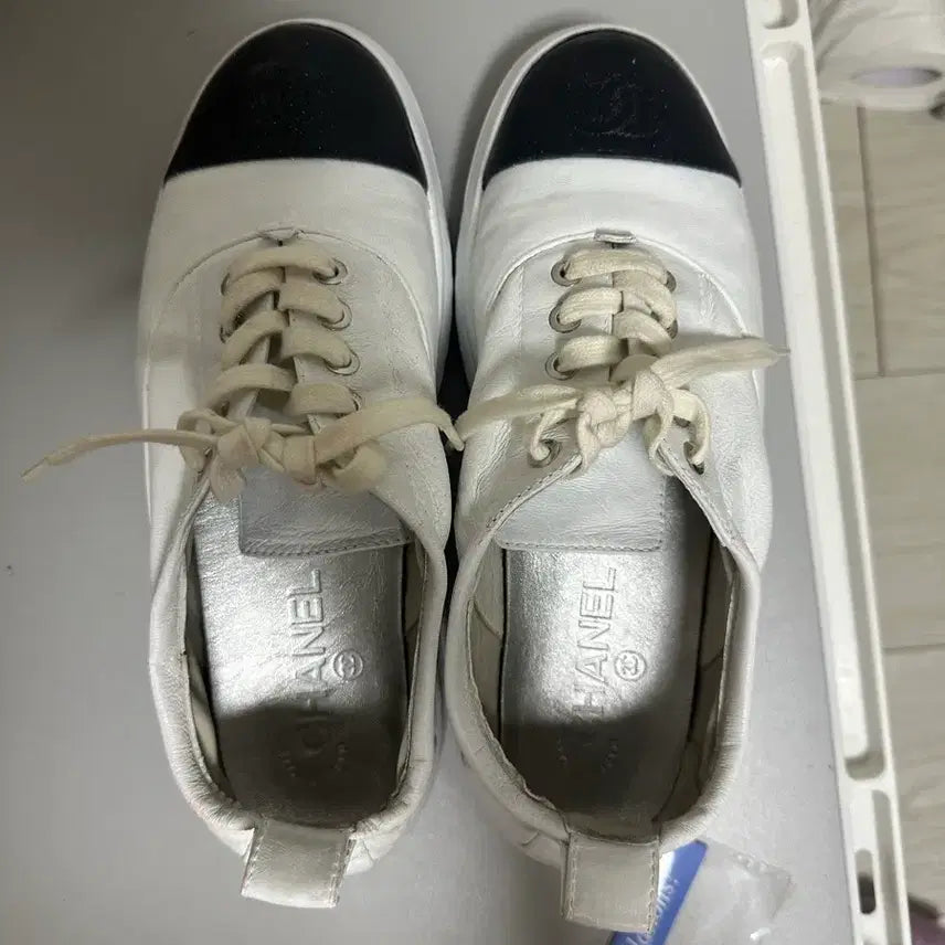 [BUNJANG] Chanel Sneakers / 샤넬 운동화 240