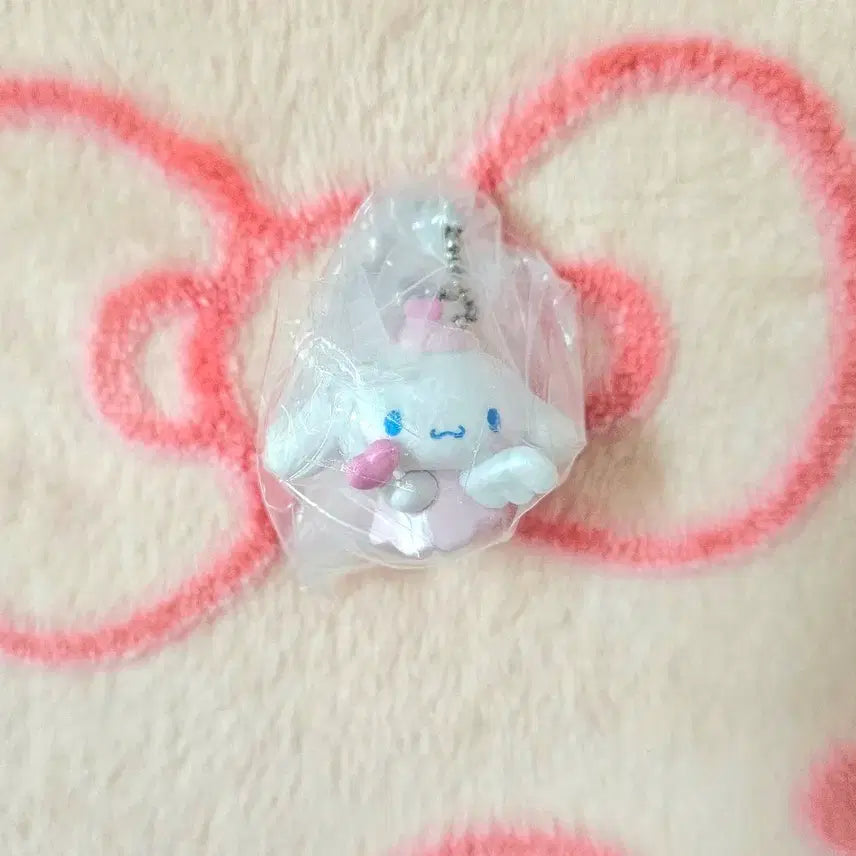 [BUNJANG] Sanrio Yumemiruyume Dreamy Angel Cinnamoroll Keychain / 산리오 유메미루 꿈꾸는 엔젤 시나모롤 가챠 판매