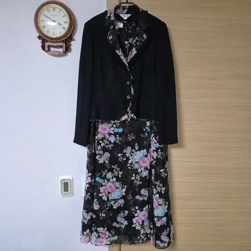 [BUNJANG] CHOIBOKO Designer Floral Color-Block Chiffon Jacket & Dress Set / [자켓+원피스] 최복호 디자이너 플라워 배색 시폰 투피스 세트