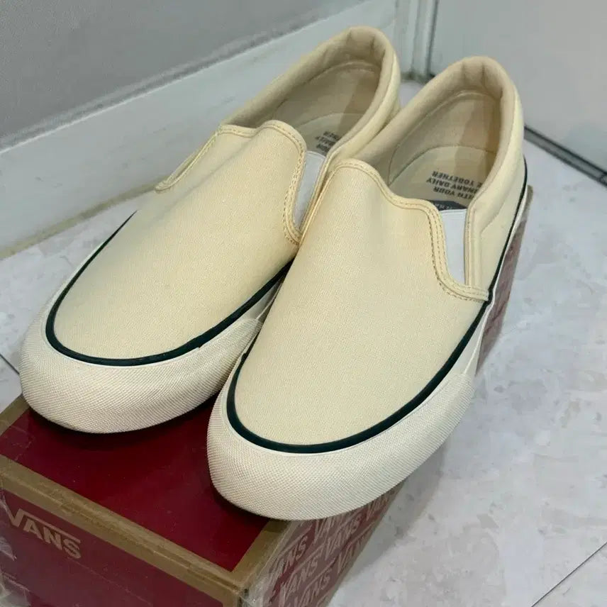 [BUNJANG] Catchball Slip-on Oatmeal / [280] 캐치볼 슬립온 오트밀