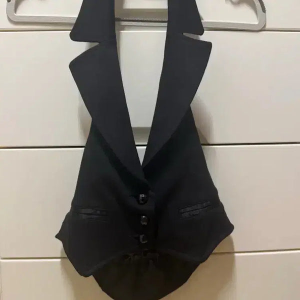 [BUNJANG] Halterneck Black Vest / 홀터넥  블랙 조끼