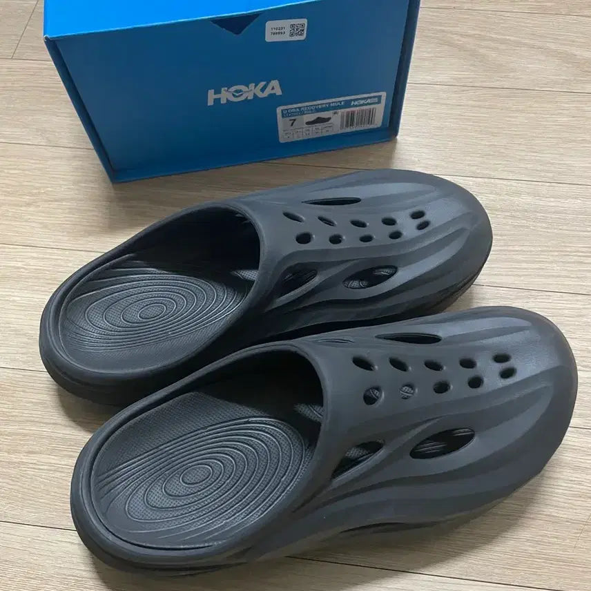 [BUNJANG] Hoka Ora Recovery Mule Black 250 / 호카 오라 리커버리 뮬 블랙 250